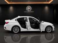USED 2022 22 BMW 3 SERIES 2.0 330e 12kWh SE Pro Saloon 4dr Petrol Plug-in Hybrid Auto Euro 6 (s/s) (292 ps) 