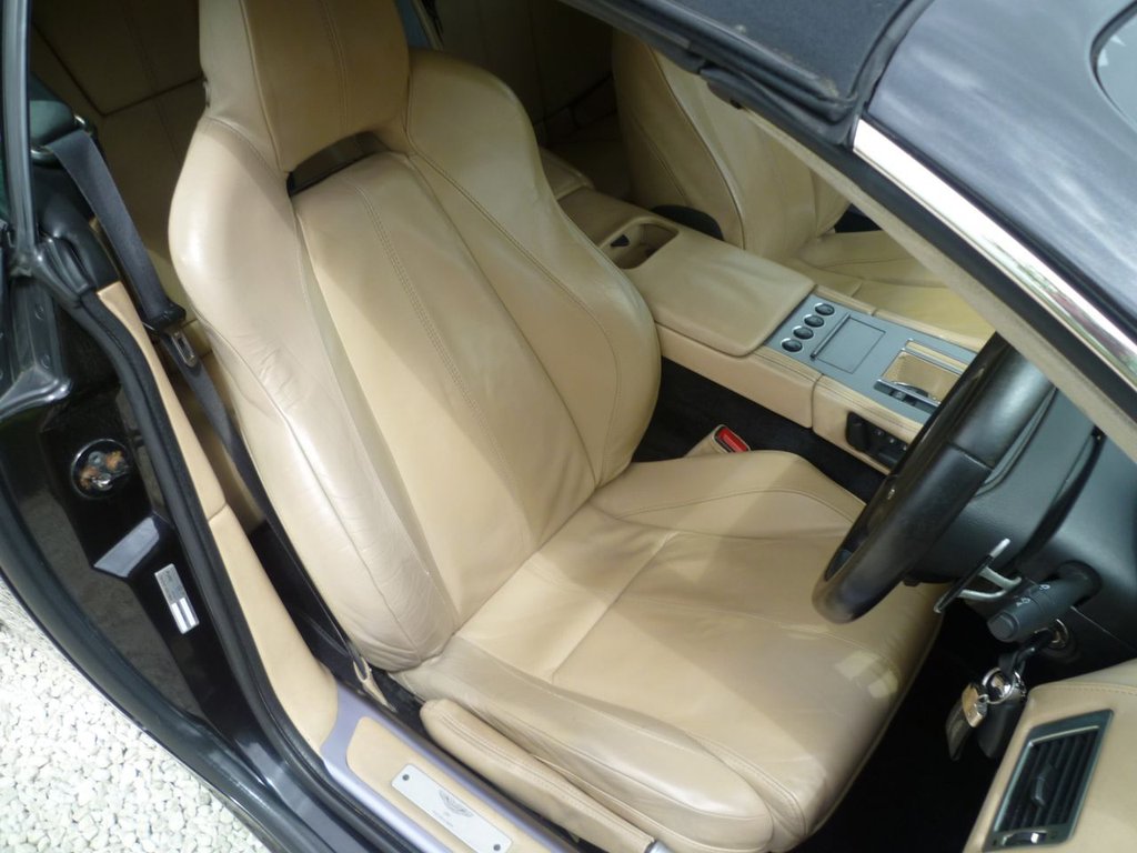 USED 2007 56 ASTON MARTIN DB9 5.9 Volante 2dr Petrol Seq (EU4) (394 g/km, 450 bhp) 