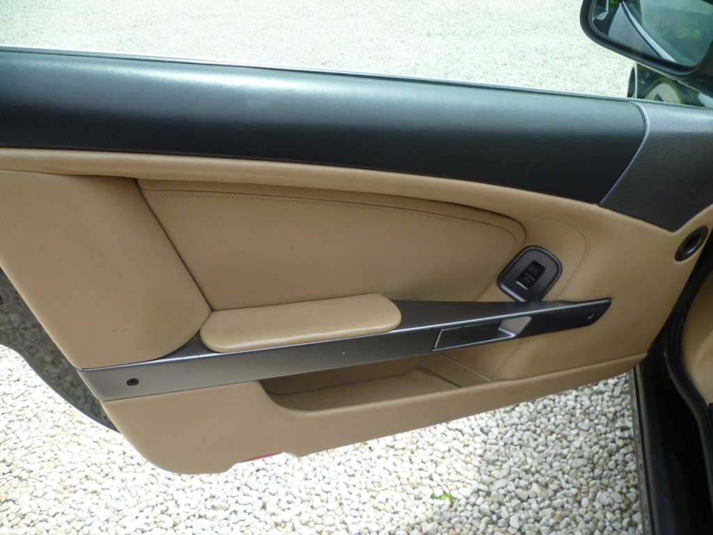 USED 2007 56 ASTON MARTIN DB9 5.9 Volante 2dr Petrol Seq (EU4) (394 g/km, 450 bhp) 