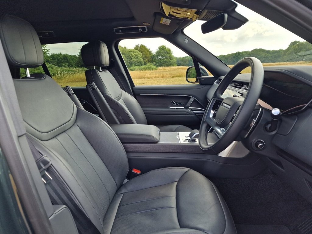 USED 2024 74 LAND ROVER RANGE ROVER 3.0 D300 MHEV SE SUV 5dr Diesel Auto 4WD Euro 6 (s/s) (300 ps) FINANCE AVAILABLE