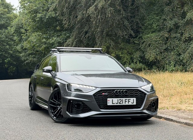 View our Audi Rs4 2.9 RS4 Avant TFSI Tiptronic Quattro Estate 5d Petrol Auto