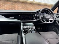 USED 2020 F AUDI Q7 3.0 TFSIe V6 55 S line SUV 5dr Petrol Plug-in Hybrid Tiptronic quattro Euro 6 (s/s) 14.1kWh (381 ps) 