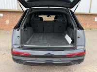 USED 2020 F AUDI Q7 3.0 TFSIe V6 55 S line SUV 5dr Petrol Plug-in Hybrid Tiptronic quattro Euro 6 (s/s) 14.1kWh (381 ps) 