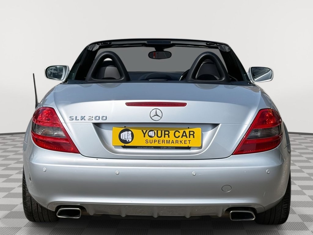 USED 2010 10 MERCEDES-BENZ SLK 1.8 SLK200K Convertible 2dr Petrol Tiptronic Euro 4 (184 ps) Apple CarPlay, Parking Sensors