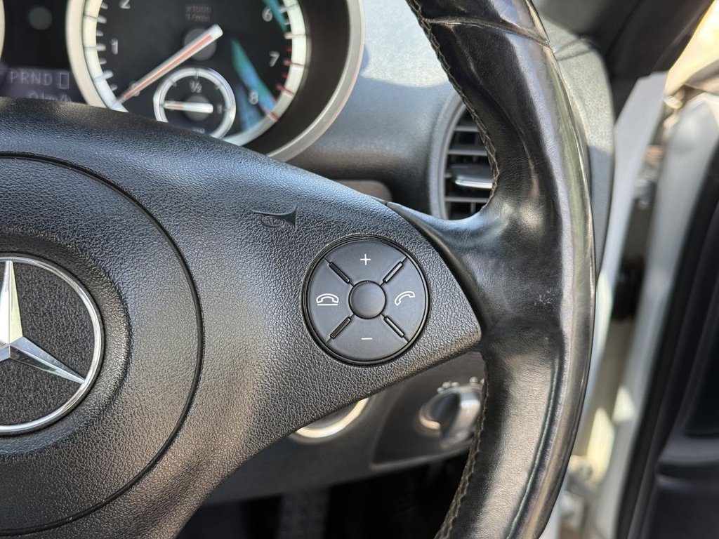 USED 2010 10 MERCEDES-BENZ SLK 1.8 SLK200K Convertible 2dr Petrol Tiptronic Euro 4 (184 ps) Apple CarPlay, Parking Sensors
