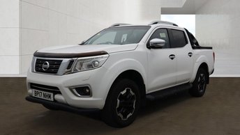 2017 NISSAN NAVARA