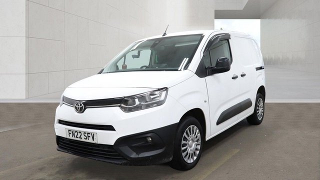 View our TOYOTA PROACE CITY