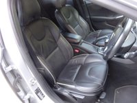 USED 2018 68 VOLVO V40 2.0 T2 GPF R-Design Pro Euro 6 (s/s) 5dr SAT NAV,HTD SEATS, DAB, FSH