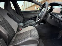 USED 2022 72 VOLKSWAGEN GOLF 1.5 eTSI MHEV R-Line Hatchback 5dr Petrol Hybrid DSG Euro 6 (s/s) (150 ps) 