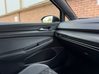 USED 2022 72 VOLKSWAGEN GOLF 1.5 eTSI MHEV R-Line Hatchback 5dr Petrol Hybrid DSG Euro 6 (s/s) (150 ps) 