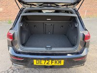 USED 2022 72 VOLKSWAGEN GOLF 1.5 eTSI MHEV R-Line Hatchback 5dr Petrol Hybrid DSG Euro 6 (s/s) (150 ps) 