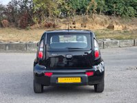 USED 2010 10 KIA SOUL 1.6 CRDi 2 SUV 5dr Diesel Auto Euro 4 (126 bhp) 