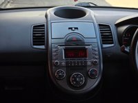 USED 2010 10 KIA SOUL 1.6 CRDi 2 SUV 5dr Diesel Auto Euro 4 (126 bhp) 