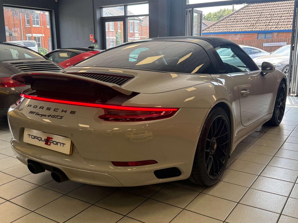 USED 2018 18 PORSCHE 911 3.0 911 Targa 4 GTS Semi-Auto 4WD 2dr FPSH + PDLS + BOSE + PASM