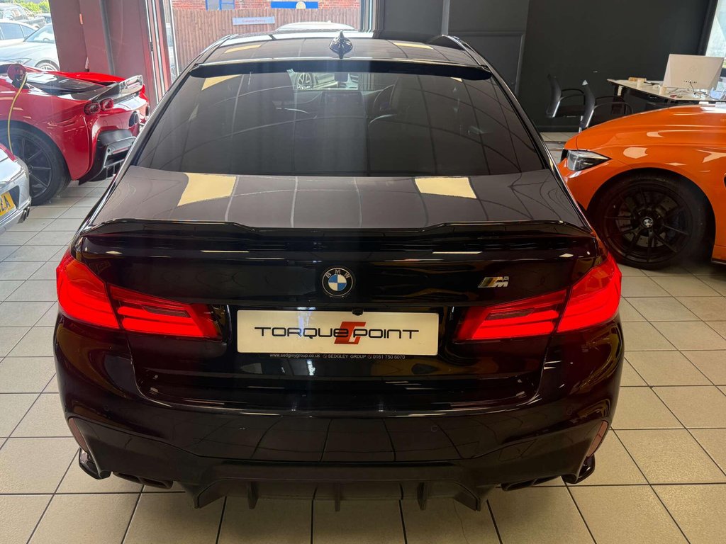 USED 2018 68 BMW 5 SERIES 2.0 530e M Sport Auto 4dr FSH + HK + HUD + M PERF. KIT
