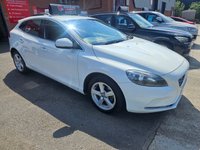 USED 2013 13 VOLVO V40 1.6 D2 SE Hatchback 5dr Diesel Manual Euro 5 (s/s) (115 ps) Drives superb & lovely condition