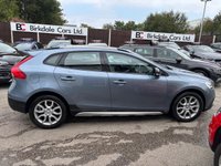 USED 2017 67 VOLVO V40 CROSS COUNTRY 2.0 T3 Pro Hatchback 5dr Petrol Manual Euro 6 (s/s) (152 ps) Stunning Vehicle - Just Two Private Owners - Full Service History - Satellite Navigation - Black Leather Interior With Heated Seats - Winter Pack - Comprehensive 3 Months Warranty (Option To Extend) - Brand New 12 Months MOT - Climate Control - Cruise Control - Parking Sensors - Heated Windscreen - Bluetooth - USB/AUX Connectivity - DAB Radio - Electric Windows/Mirrors - 17" Alloys - Remote Locking With 2 Keys - Free 12 Months AA Cover - Independent 88 Point Pre Sale Inspection With Health Check