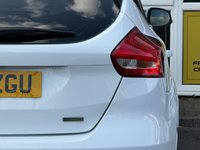 USED 2015 65 FORD FOCUS 1.0T EcoBoost Zetec Hatchback 5dr Petrol Manual Euro 6 (s/s) (125 ps) Great FORD Service History  |  1 Owner From Brand New  |  2 Keys