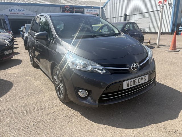 2016 Toyota VERSO