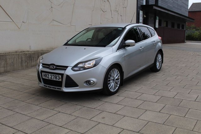 View our FORD FOCUS