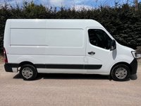 USED 2022 22 RENAULT MASTER 2.3 dCi 35 Business Panel Van 4dr Diesel Manual FWD MWB Medium Roof Euro 6 (135 ps) A/C, SAT NAV, REAR CAM, FSH, 1 OWNER