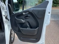 USED 2022 22 RENAULT MASTER 2.3 dCi 35 Business Panel Van 4dr Diesel Manual FWD MWB Medium Roof Euro 6 (135 ps) A/C, SAT NAV, REAR CAM, FSH, 1 OWNER