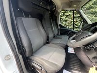 USED 2022 22 RENAULT MASTER 2.3 dCi 35 Business Panel Van 4dr Diesel Manual FWD MWB Medium Roof Euro 6 (135 ps) A/C, SAT NAV, REAR CAM, FSH, 1 OWNER