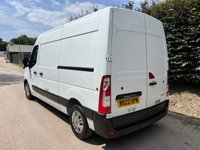USED 2022 22 RENAULT MASTER 2.3 dCi 35 Business Panel Van 4dr Diesel Manual FWD MWB Medium Roof Euro 6 (135 ps) A/C, SAT NAV, REAR CAM, FSH, 1 OWNER