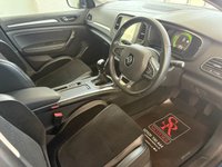 USED 2017 17 RENAULT MEGANE 1.5 dCi Dynamique S Nav Hatchback 5dr Diesel Manual Euro 6 (s/s) (110 ps) SAT NAV! REAR CAMERA! &pound;20 TAX! FULL HISTORY!