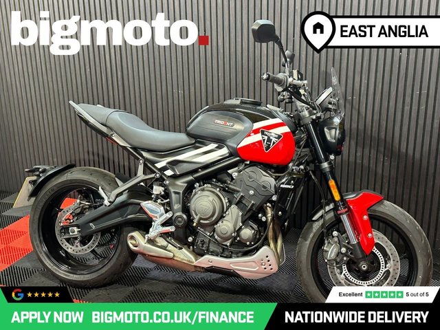 View our TRIUMPH Trident 660