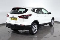 USED 2020 70 NISSAN QASHQAI 1.3 DIG-T Acenta Premium SUV 5dr Petrol Manual Euro 6 (s/s) (140 ps) 2 OWNERS I