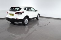 USED 2020 70 NISSAN QASHQAI 1.3 DIG-T Acenta Premium SUV 5dr Petrol Manual Euro 6 (s/s) (140 ps) 2 OWNERS I