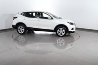 USED 2020 70 NISSAN QASHQAI 1.3 DIG-T Acenta Premium SUV 5dr Petrol Manual Euro 6 (s/s) (140 ps) 2 OWNERS I