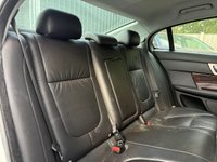 USED 2011 11 JAGUAR XF 3.0d V6 Luxury Saloon 4dr Diesel Auto Euro 5 (240 ps) 