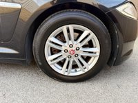 USED 2014 14 JAGUAR XF 2.2d Luxury Saloon 4dr Diesel Auto Euro 5 (s/s) (163 ps) 