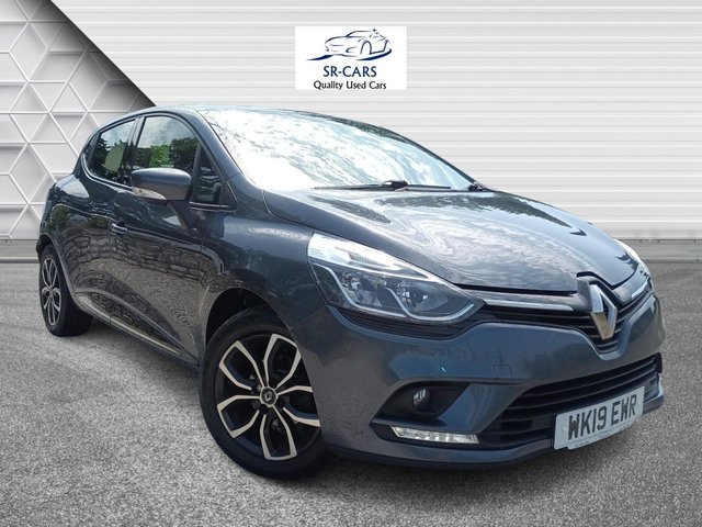 RENAULT CLIO at SR Cars
