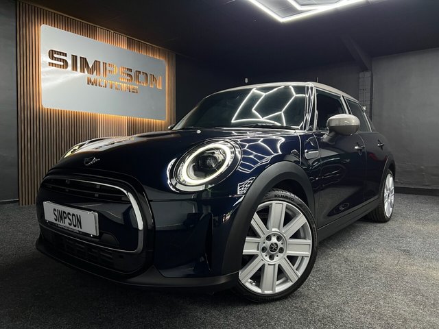 2022 MINI Hatch