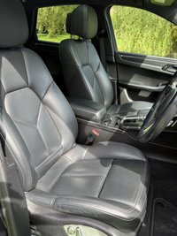 USED 2020 PORSCHE MACAN 2.0T SUV 5dr Petrol PDK 4WD Euro 6 (s/s) (245 ps) Locally Owned, Lovely Spec