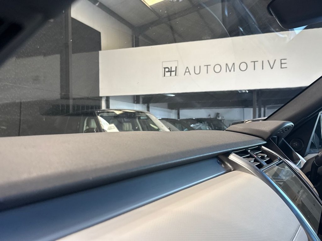 USED 2023 23 LAND ROVER DISCOVERY 3.0 D300 MHEV R-Dynamic SE SUV 5dr Diesel Auto 4WD Euro 6 (s/s) (300 ps) CENTRAL PLATE|ELECTRIC TOW BAR