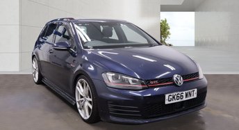 View our VOLKSWAGEN GOLF