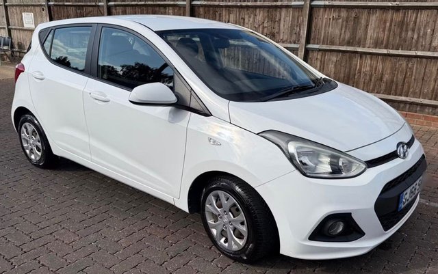 2016 HYUNDAI I10