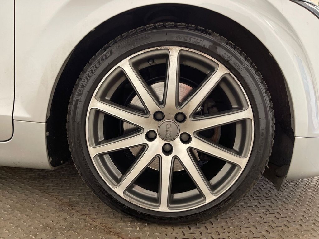 USED 2009 04 AUDI TT 2.0 TFSI Roadster 2dr Petrol Manual Euro 4 (200 ps) 