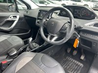 USED 2016 66 PEUGEOT 2008 1.6 BlueHDi Allure SUV 5dr Diesel Manual Euro 6 (100 ps) NAVIGATION + CRUISE + 17 INCH ALLOYS + FSH