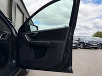 USED 2015 15 VOLVO XC60 2.4 D5 SE Lux Nav SUV 5dr Diesel Geartronic AWD Euro 5 (215 ps) Harmon Kardon Stereo - Nav - DAB