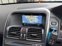 USED 2015 15 VOLVO XC60 2.4 D5 SE Lux Nav SUV 5dr Diesel Geartronic AWD Euro 5 (215 ps) Harmon Kardon Stereo - Nav - DAB