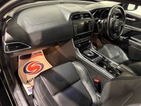 USED 2017 66 JAGUAR XE 2.0d Portfolio Saloon 4dr Diesel Auto AWD Euro 6 (s/s) (180 ps) 