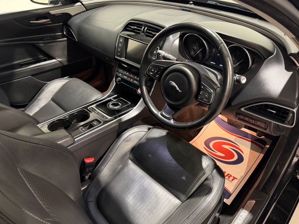USED 2017 66 JAGUAR XE 2.0d Portfolio Saloon 4dr Diesel Auto AWD Euro 6 (s/s) (180 ps) 