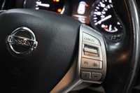 USED 2017 67 NISSAN PULSAR 1.5 dCi Tekna Hatchback 5dr Diesel Manual Euro 6 (s/s) (110 ps) TOP OF THE RANGE TEKNA MODEL / JUST SERVICED / 2 KEYS