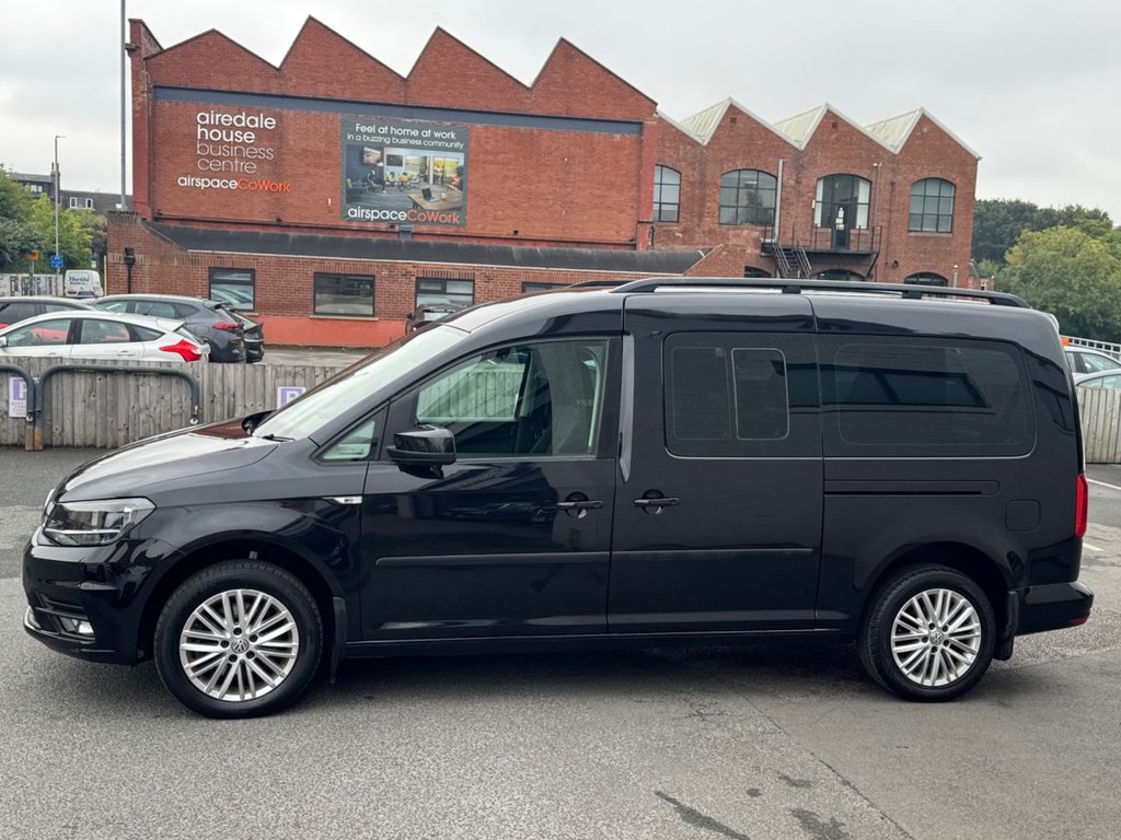 2017 Volkswagen Caddy Maxi Life — image 6