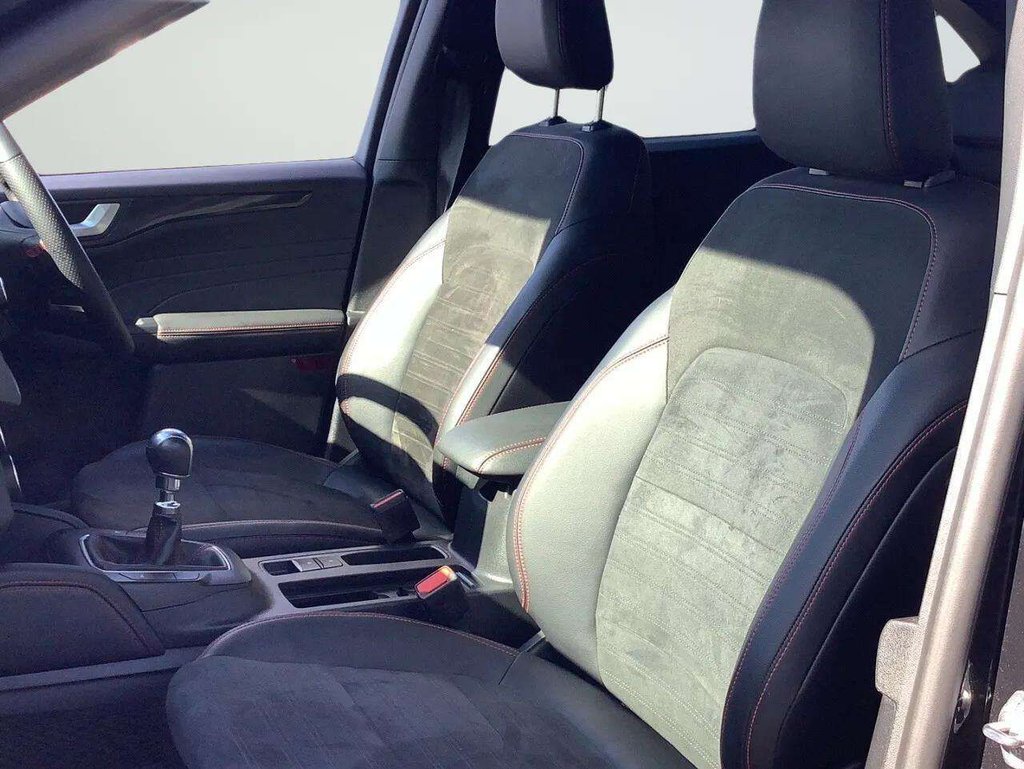 2023 Ford Kuga — image 4